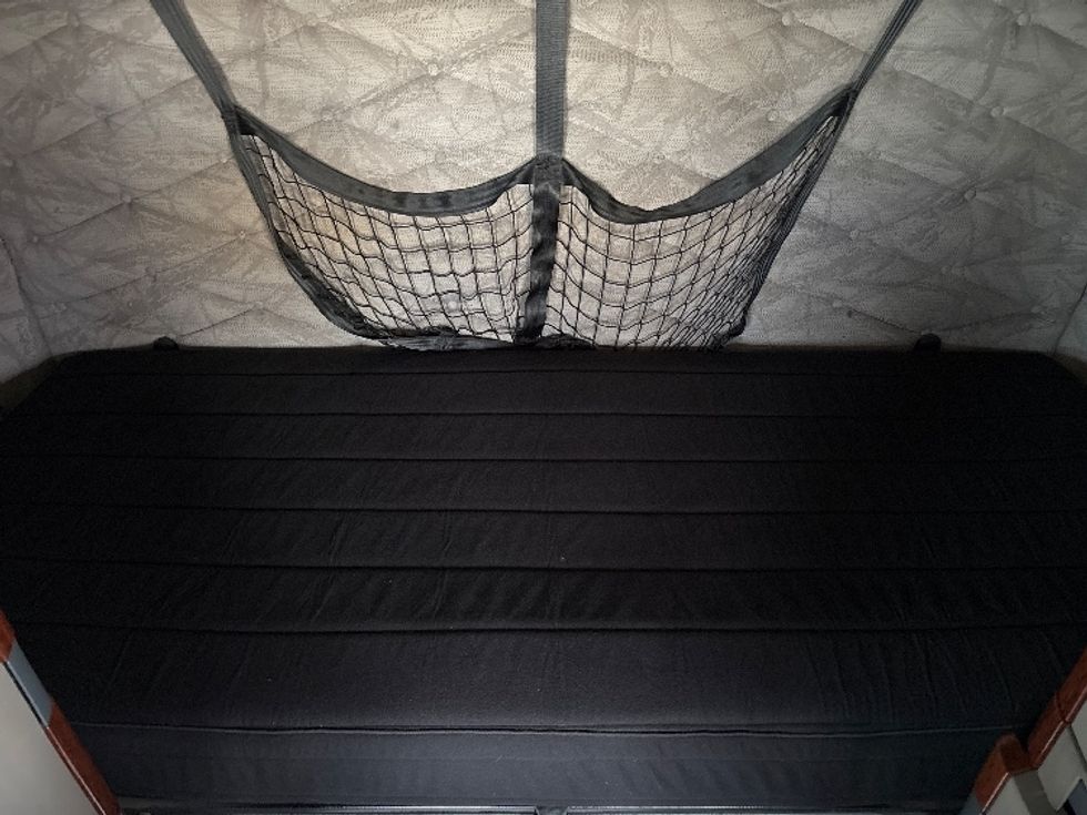 Sleeper Tractor-Heavy Duty Tractors-Freightliner-2019-Cascadia 12564ST-Salt Lake City-UT-254,261\n\t\tmiles-$ 63,750 - Image 17