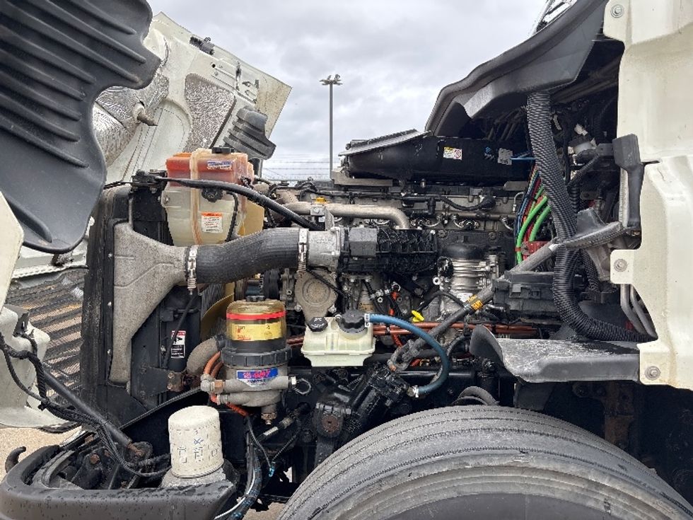 Sleeper Tractor-Heavy Duty Tractors-Freightliner-2019-Cascadia 12564ST-Salt Lake City-UT-254,261\n\t\tmiles-$ 63,750 - Image 21