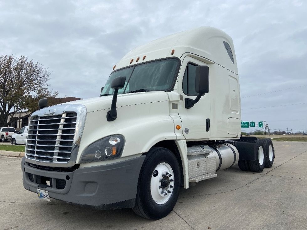 Sleeper Tractor-Heavy Duty Tractors-Freightliner-2019-Cascadia 12564ST-San Antonio-TX-461,234\n\t\tmiles-$ 49,250 - Image 3
