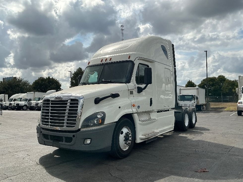 Sleeper Tractor-Heavy Duty Tractors-Freightliner-2019-Cascadia 12564ST-San Antonio-TX-612,859\n\t\tmiles-$ 45,750 - Image 3