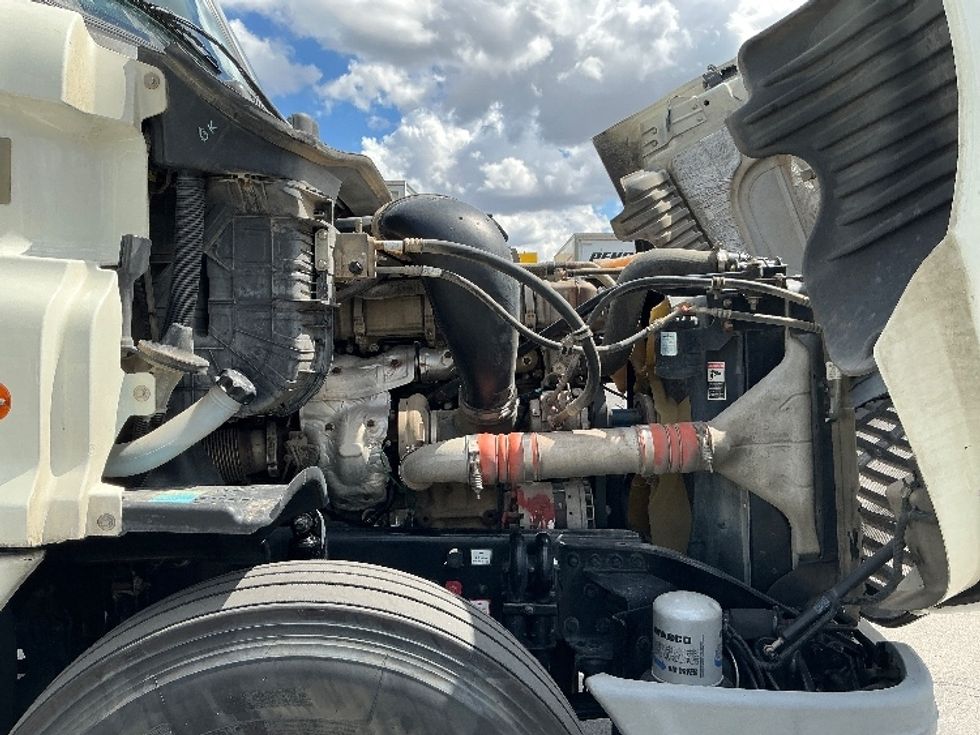 Sleeper Tractor-Heavy Duty Tractors-Freightliner-2019-Cascadia 12564ST-San Antonio-TX-655,064\n\t\tmiles-$ 42,250 - Image 20