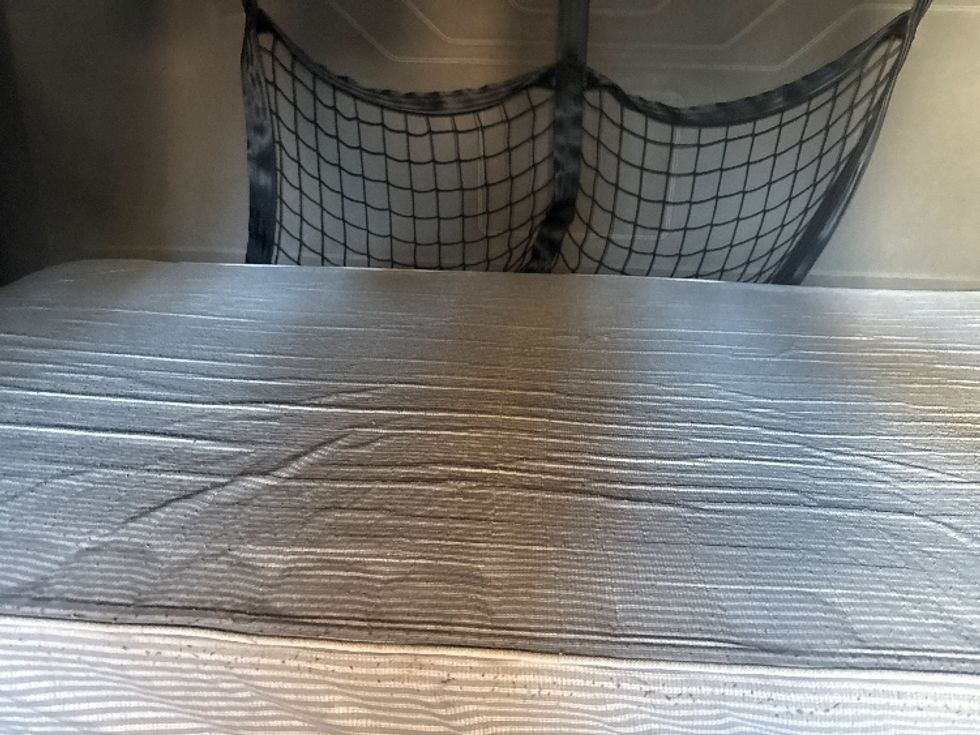 Sleeper Tractor-Heavy Duty Tractors-Freightliner-2019-Cascadia 12564ST-San Diego-CA-602,213\n\t\tmiles-$ 53,250 - Image 17