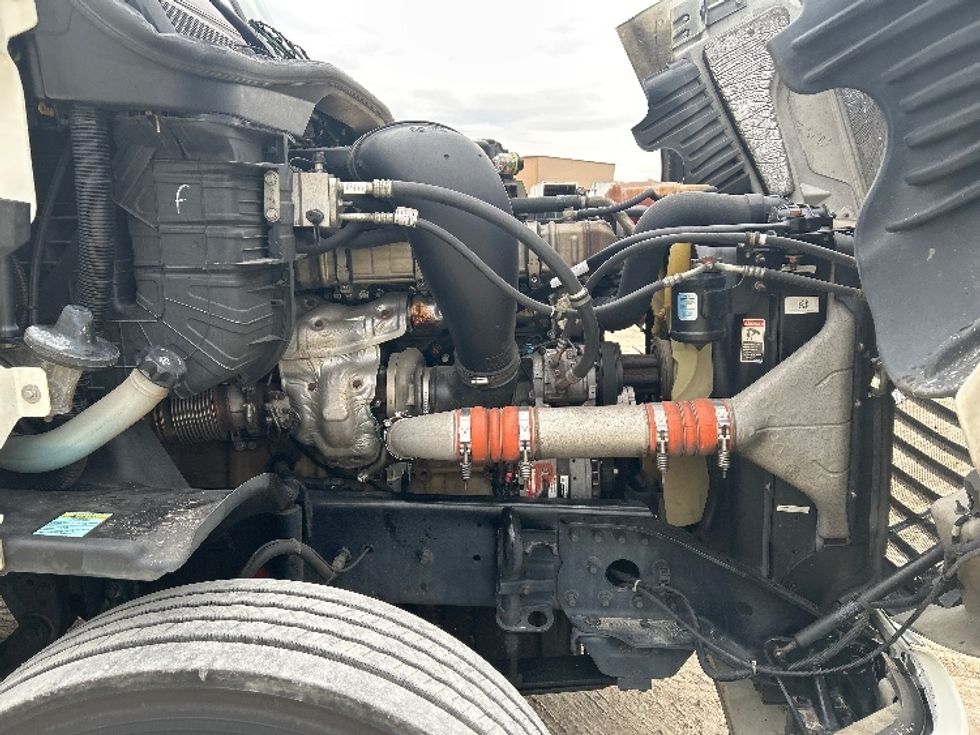 Sleeper Tractor-Heavy Duty Tractors-Freightliner-2019-Cascadia 12564ST-Valdosta-GA-470,968\n\t\tmiles-$ 44,750 - Image 20