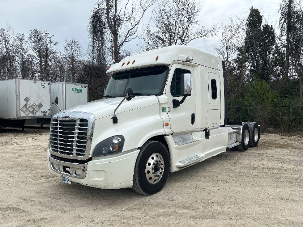 Sleeper Tractor-Heavy Duty Tractors-Freightliner-2019-Cascadia 12564ST-Valdosta-GA-470,968\n\t\tmiles-$ 44,750 - Image 3