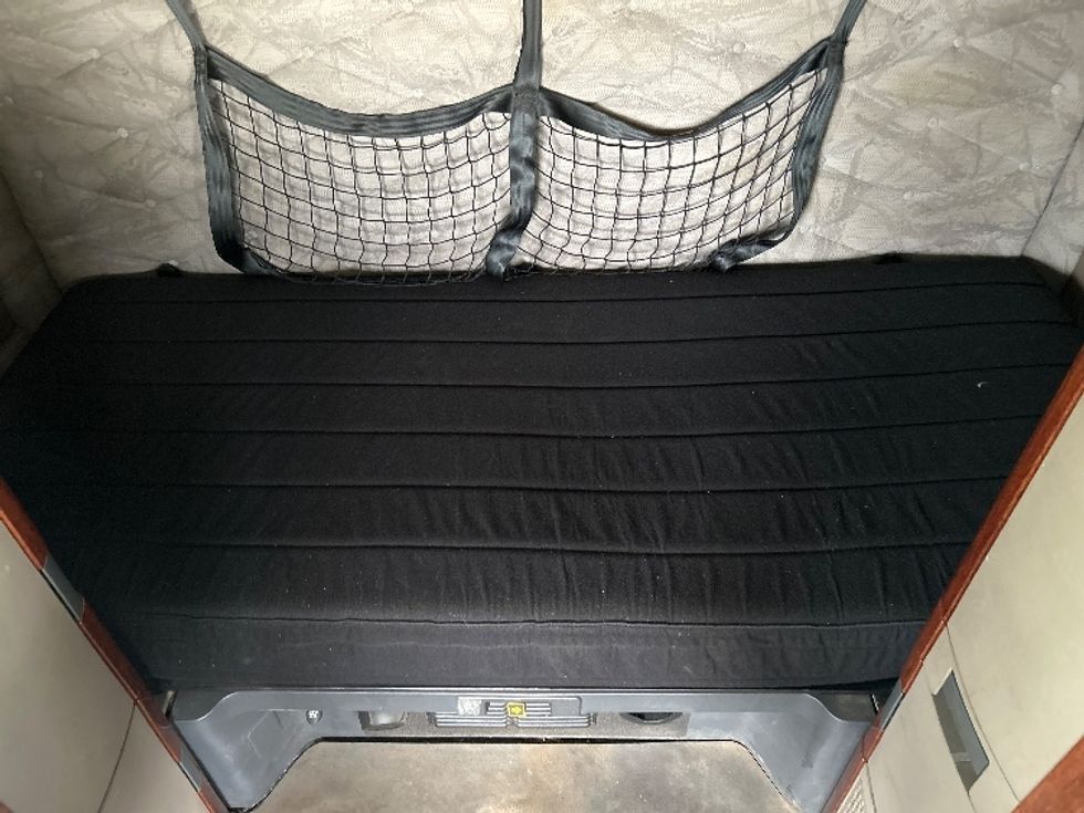 Sleeper Tractor-Heavy Duty Tractors-Freightliner-2019-Cascadia 12564ST-Valdosta-GA-678,477\n\t\tmiles-$ 34,000 - Image 16