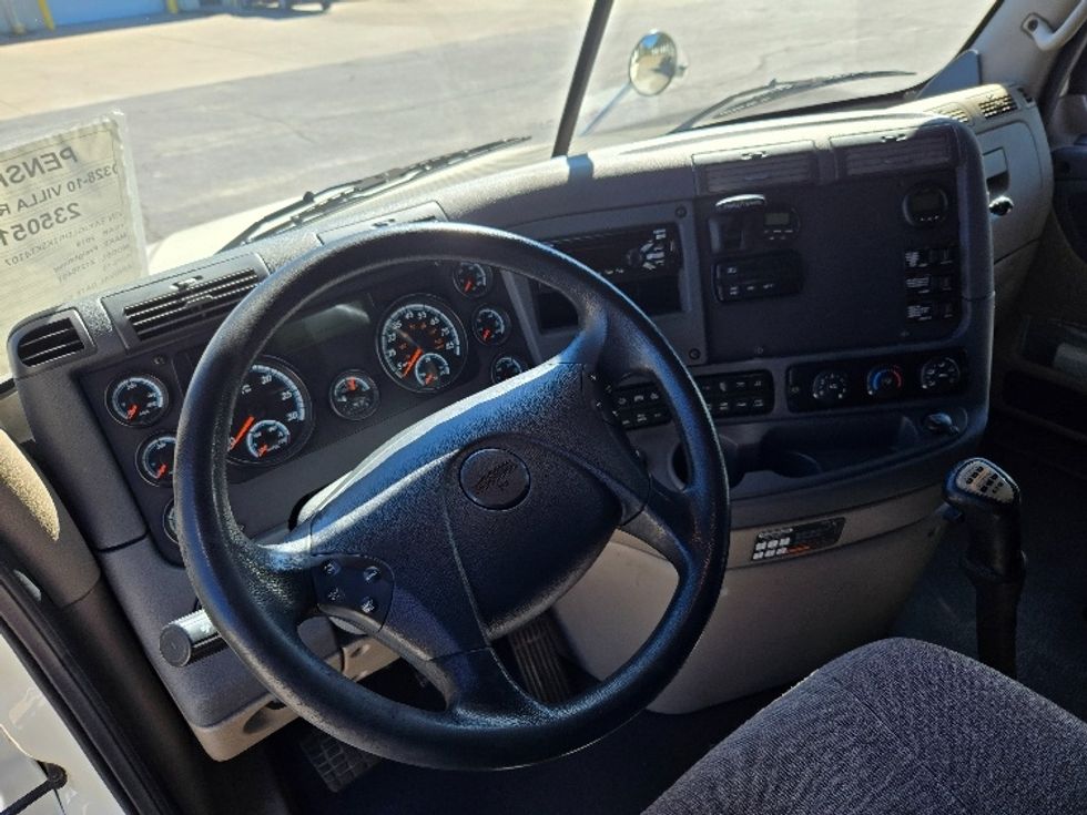 Sleeper Tractor-Heavy Duty Tractors-Freightliner-2019-Cascadia 12564ST-Villa Rica-GA-251,542\n\t\tmiles-$ 64,750 - Image 10