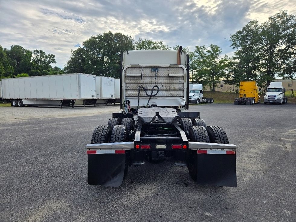 Sleeper Tractor-Heavy Duty Tractors-Freightliner-2019-Cascadia 12564ST-Villa Rica-GA-566,890\n\t\tmiles-$ 48,250 - Image 6