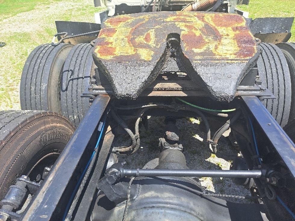 Sleeper Tractor-Heavy Duty Tractors-Freightliner-2019-Cascadia 12564ST-Villa Rica-GA-566,894\n\t\tmiles-$ 48,250 - Image 6