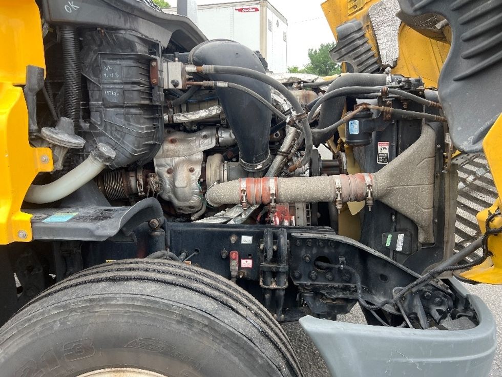 Sleeper Tractor-Heavy Duty Tractors-Freightliner-2019-Cascadia 12564ST-Wabash-IN-760,226\n\t\tmiles-$ 31,500 - Image 20