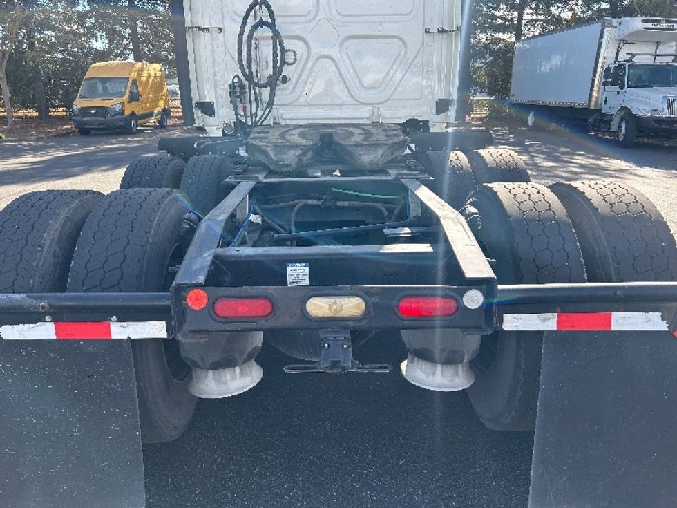 Sleeper Tractor-Heavy Duty Tractors-Freightliner-2019-Cascadia 12564ST-West Sacramento-CA-417,342\n\t\tmiles-$ 62,000 - Image 6