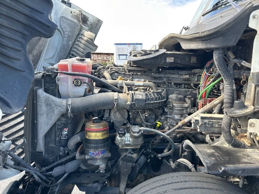 Sleeper Tractor-Heavy Duty Tractors-Freightliner-2019-Cascadia 12564ST-West Sacramento-CA-512,823\n\t\tmiles-$ 56,250 - Image 21