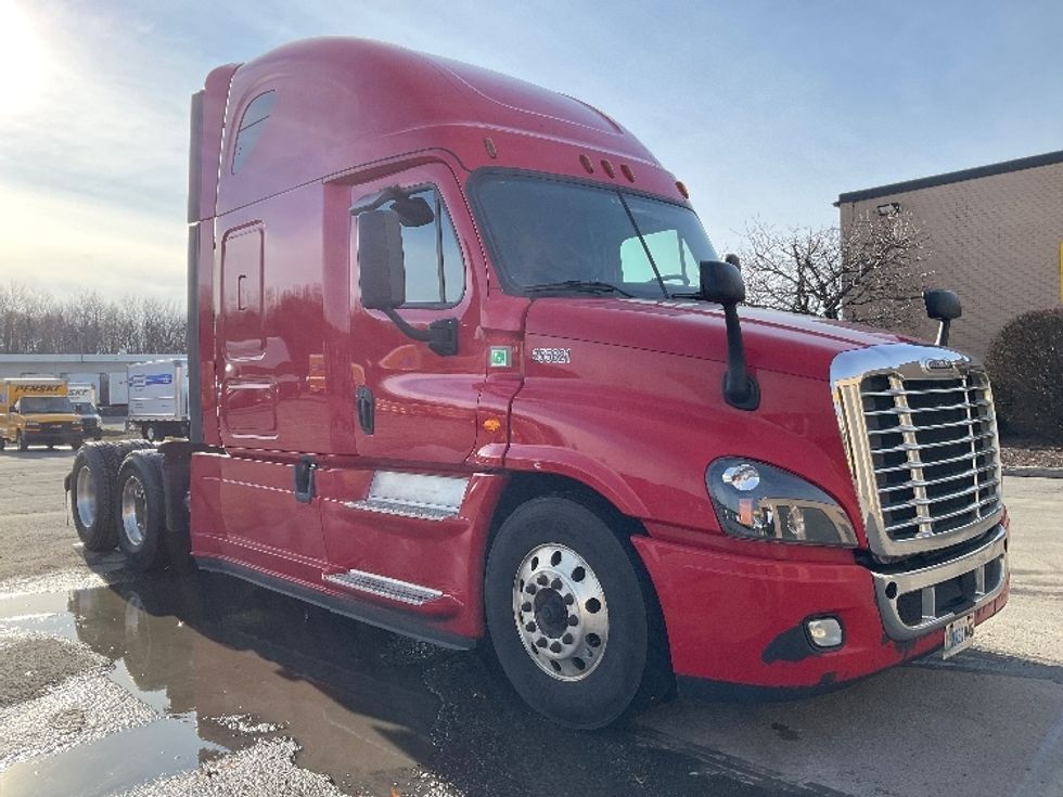 Your Next Used 2019 Freightliner Cascadia 12564ST, 255621, Is For Sale
