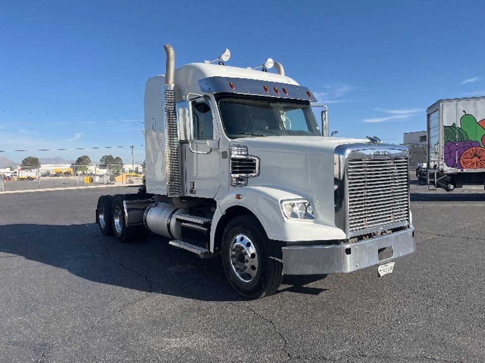 Sleeper Tractor-Heavy Duty Tractors-Freightliner-2019-D12264SD-El Paso-TX-505,444\n\t\tmiles-$ 65,750 - Image 1
