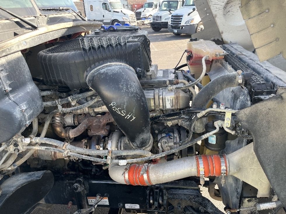 Sleeper Tractor-Heavy Duty Tractors-Freightliner-2019-D12264SD-El Paso-TX-505,444\n\t\tmiles-$ 65,750 - Image 20
