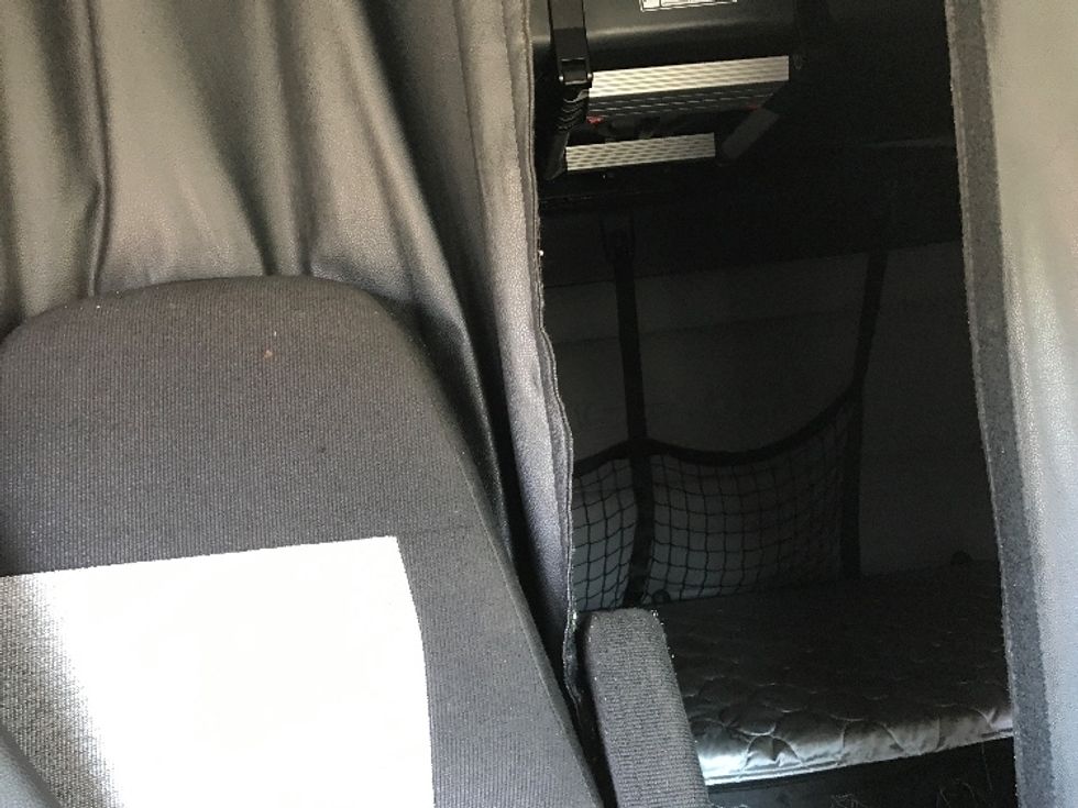 Sleeper Tractor-Heavy Duty Tractors-Freightliner-2019-T12662ST-Ocala-FL-548,240\n\t\tmiles-$ 52,000 - Image 16