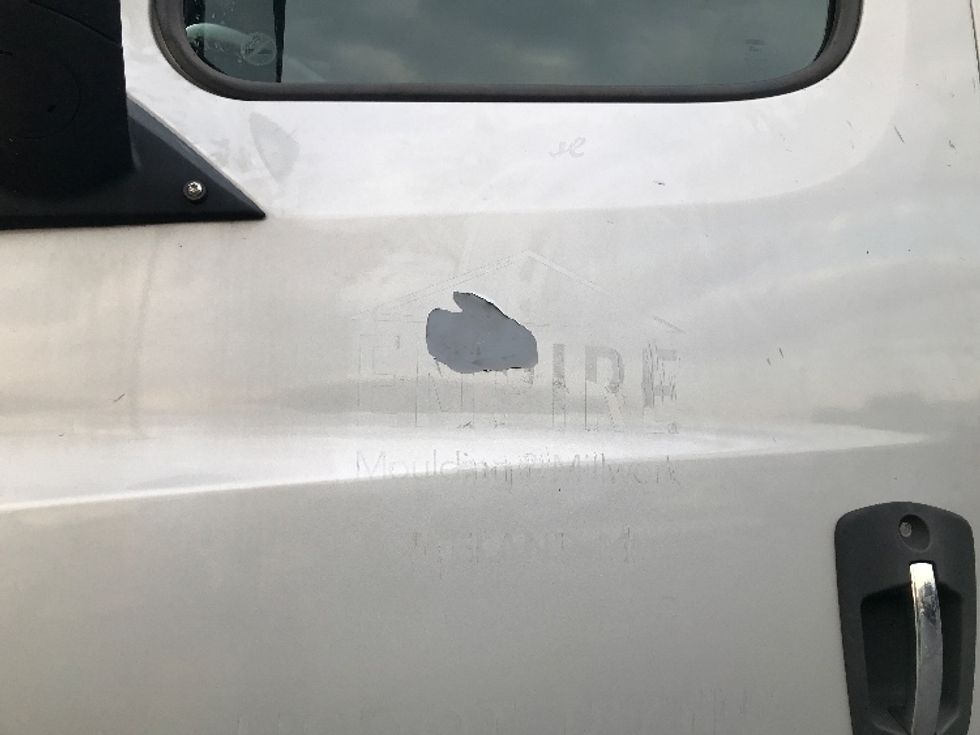 Sleeper Tractor-Heavy Duty Tractors-Freightliner-2019-T12664ST-Allentown-PA-432,141\n\t\tmiles-$ 76,500 - Image 22