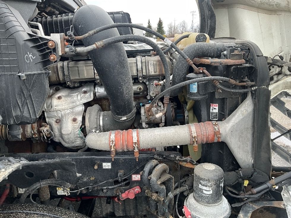 Sleeper Tractor-Heavy Duty Tractors-Freightliner-2019-T12664ST-Cambridge-ON-1,002,083\n\t\tkm-$ 60,250 - Image 20