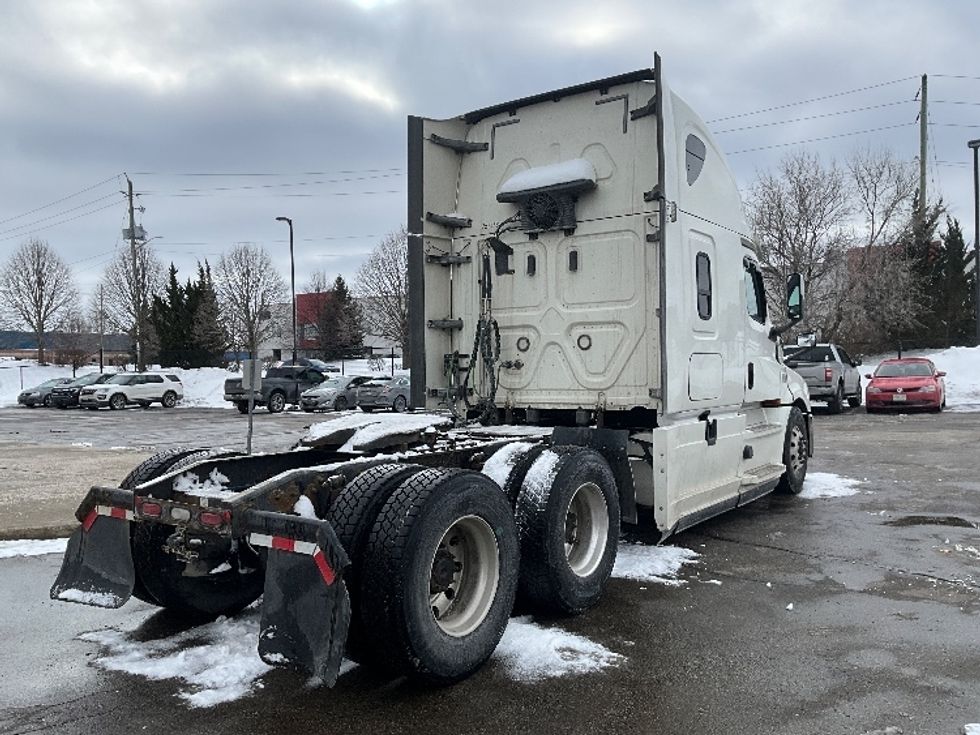 Sleeper Tractor-Heavy Duty Tractors-Freightliner-2019-T12664ST-Cambridge-ON-1,002,083\n\t\tkm-$ 60,250 - Image 7
