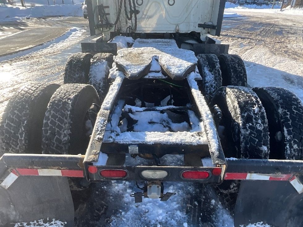 Sleeper Tractor-Heavy Duty Tractors-Freightliner-2019-T12664ST-Cambridge-ON-1,037,037\n\t\tkm-$ 58,500 - Image 6