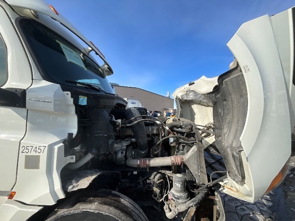 Sleeper Tractor-Heavy Duty Tractors-Freightliner-2019-T12664ST-Cambridge-ON-918,203\n\t\tkm-$ 64,500 - Image 20