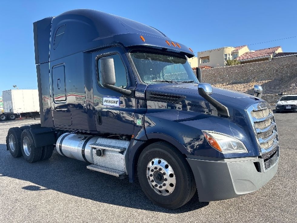Your Next Used 2019 Freightliner T12664ST, 212419, Is For Sale And