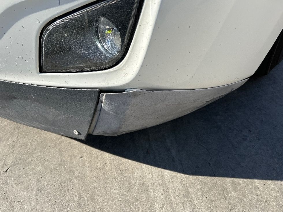 Sleeper Tractor-Heavy Duty Tractors-Freightliner-2019-T12664ST-Fontana-CA-539,274\n\t\tmiles-$ 64,000 - Image 22