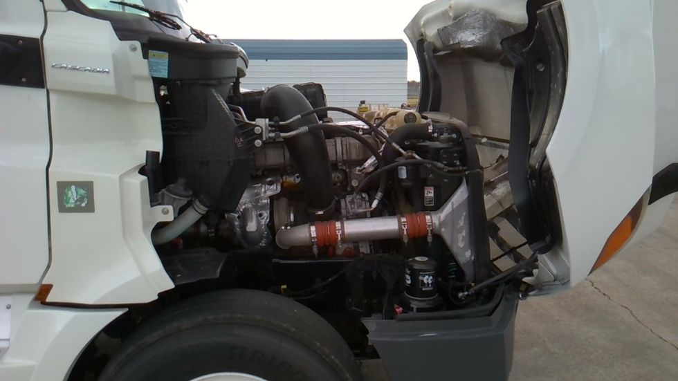 Sleeper Tractor-Heavy Duty Tractors-Freightliner-2019-T12664ST-Forrest City-AR-536,268\n\t\tmiles-$ 51,000 - Image 20