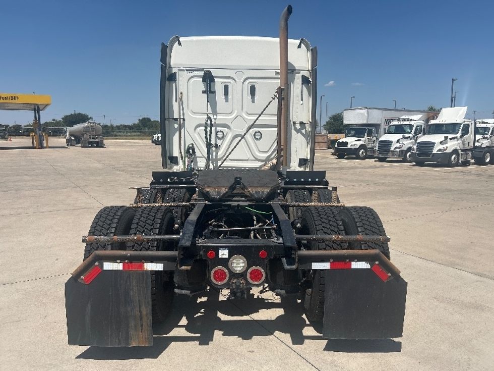 Sleeper Tractor-Heavy Duty Tractors-Freightliner-2019-T12664ST-Fort Worth-TX-281,973\n\t\tmiles-$ 78,000 - Image 6