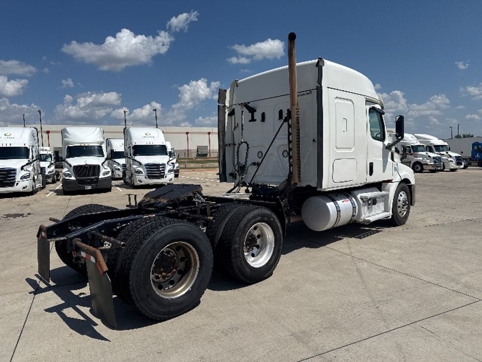 Sleeper Tractor-Heavy Duty Tractors-Freightliner-2019-T12664ST-Fort Worth-TX-281,973\n\t\tmiles-$ 78,000 - Image 7