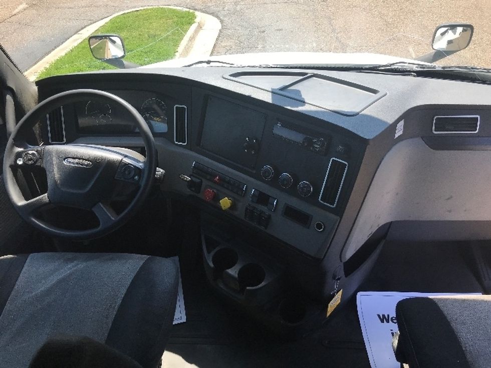 2019 Freightliner T12664ST Sleeper Tractor