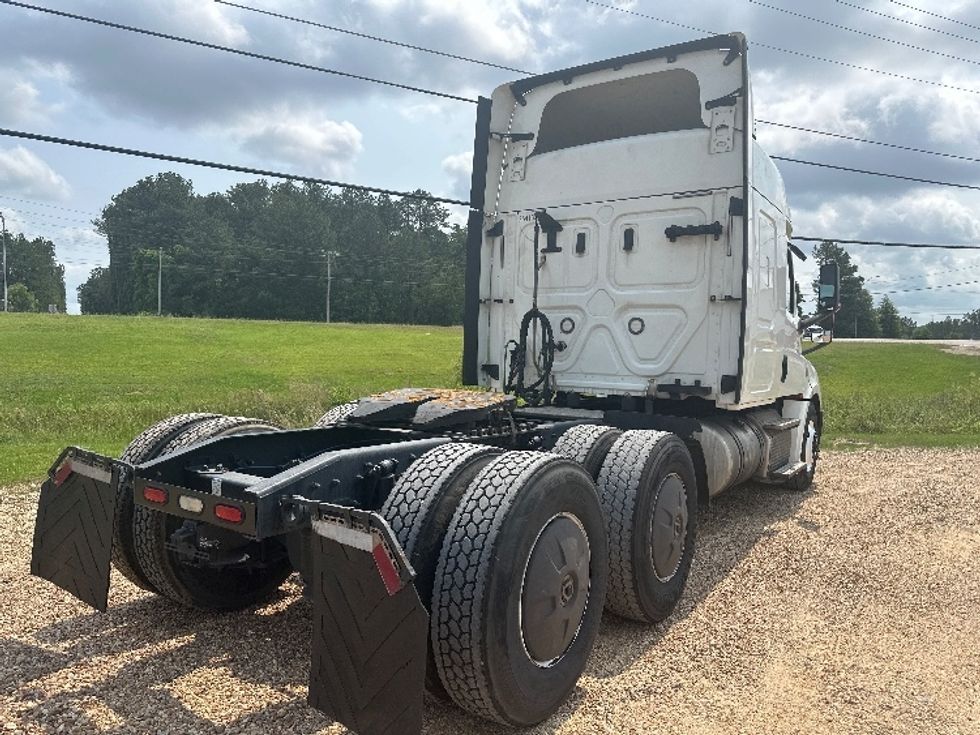 2019 Freightliner T12664ST Sleeper Tractor