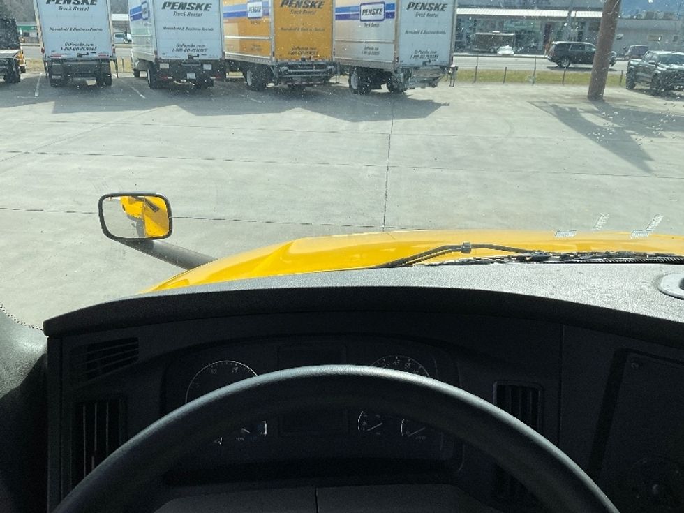 Sleeper Tractor-Heavy Duty Tractors-Freightliner-2019-T12664ST-Knoxville-TN-682,803\n\t\tmiles-$ 38,750 - Image 11