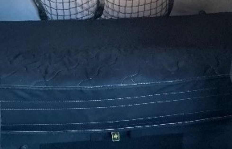 Sleeper Tractor-Heavy Duty Tractors-Freightliner-2019-T12664ST-Laredo-TX-430,592\n\t\tmiles-$ 51,500 - Image 17