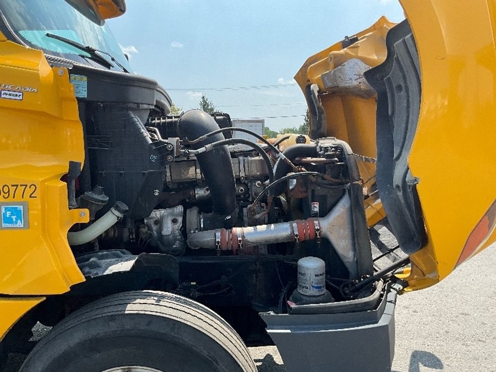 Sleeper Tractor-Heavy Duty Tractors-Freightliner-2019-T12664ST-Ottawa-ON-778,158\n\t\tkm-$ 78,500 - Image 20