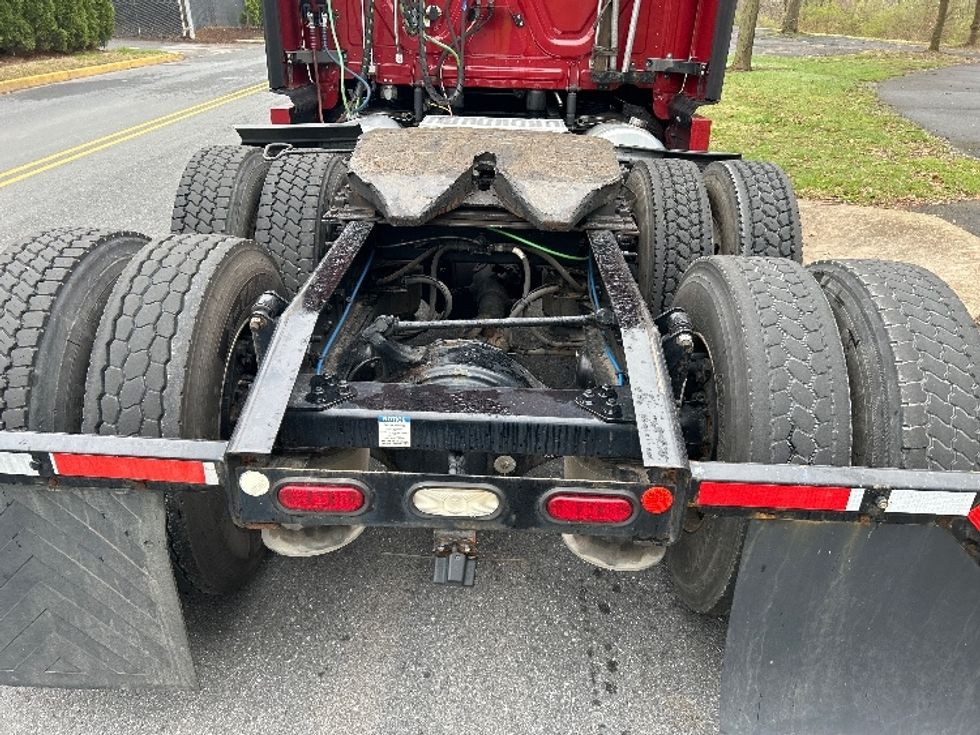 Sleeper Tractor-Heavy Duty Tractors-Freightliner-2019-T12664ST-Reading-PA-601,265\n\t\tmiles-$ 47,500 - Image 6