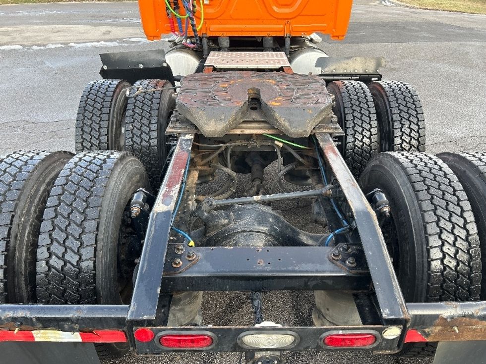 Sleeper Tractor-Heavy Duty Tractors-Freightliner-2019-T12664ST-Rochester-NY-310,079\n\t\tmiles-$ 56,000 - Image 6