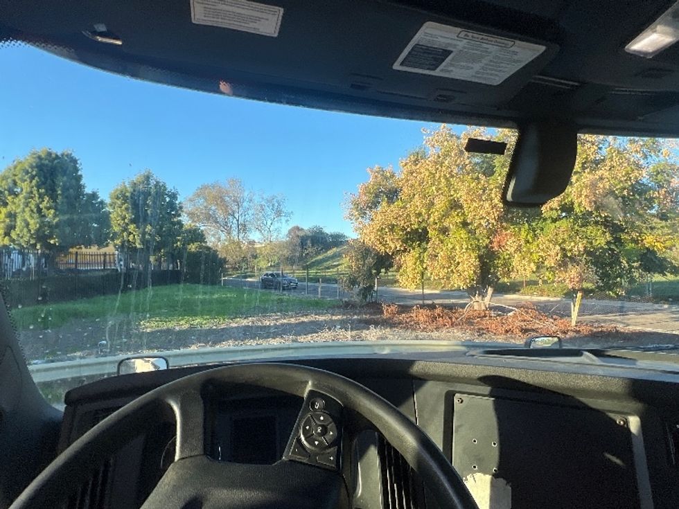 Sleeper Tractor-Heavy Duty Tractors-Freightliner-2019-T12664ST-Torrance-CA-614,832\n\t\tmiles-$ 53,750 - Image 11