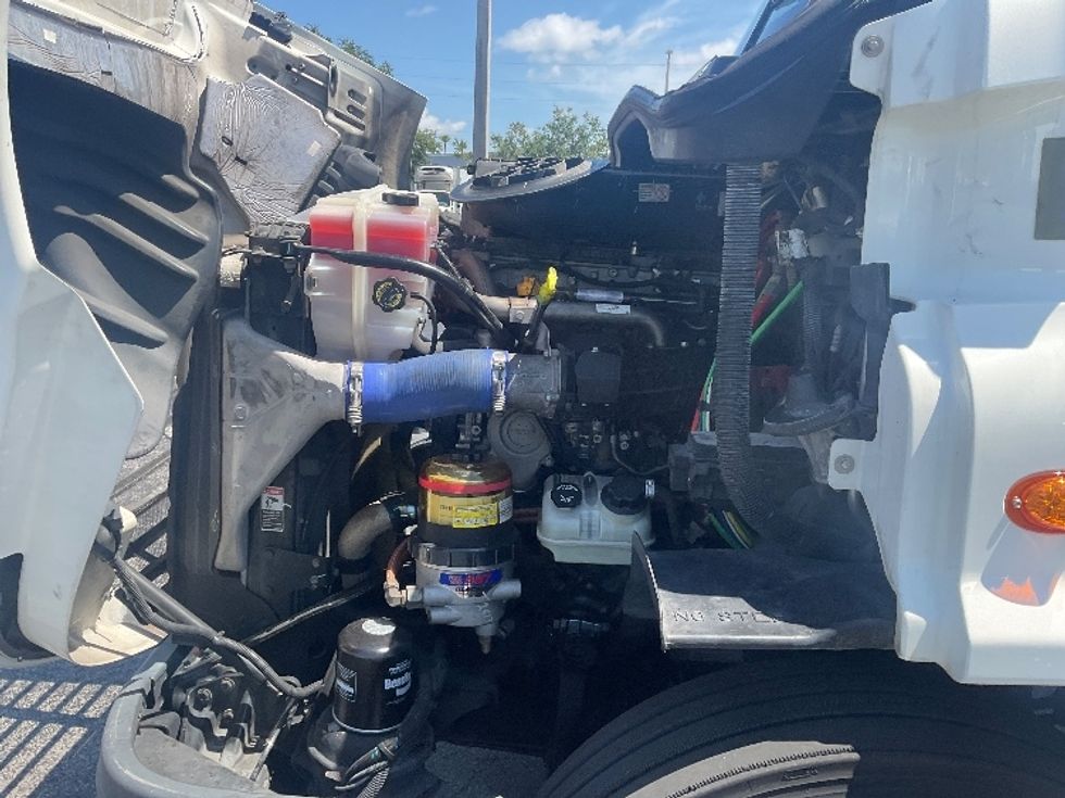 Sleeper Tractor-Heavy Duty Tractors-Freightliner-2020-Cascadia 11364ST-Tampa-FL-497,122\n\t\tmiles-$ 53,500 - Image 21