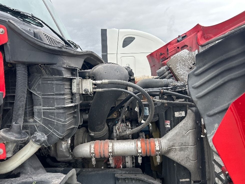 Sleeper Tractor-Heavy Duty Tractors-Freightliner-2020-Cascadia 11364ST-Torrance-CA-371,212\n\t\tmiles-$ 50,250 - Image 20