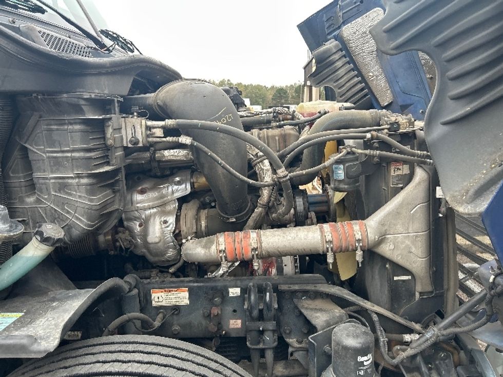 Sleeper Tractor-Heavy Duty Tractors-Freightliner-2020-Cascadia 12542ST-Jackson-MS-690,957\n\t\tmiles-$ 38,250 - Image 20