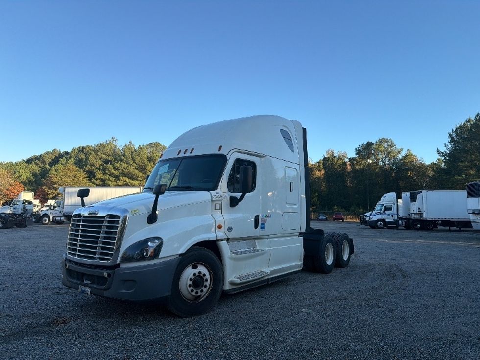 Sleeper Tractor-Heavy Duty Tractors-Freightliner-2020-Cascadia 12564ST-Atlanta-GA-363,007\n\t\tmiles-$ 63,250 - Image 3