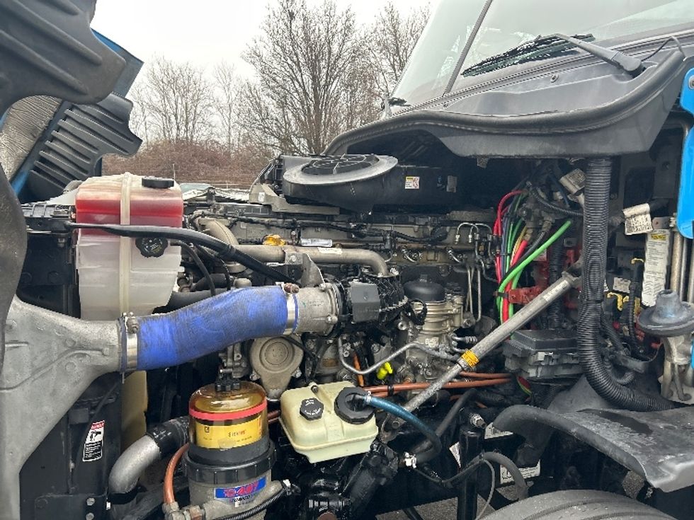 Sleeper Tractor-Heavy Duty Tractors-Freightliner-2020-Cascadia 12564ST-Chattanooga-TN-587,176\n\t\tmiles-$ 43,500 - Image 20