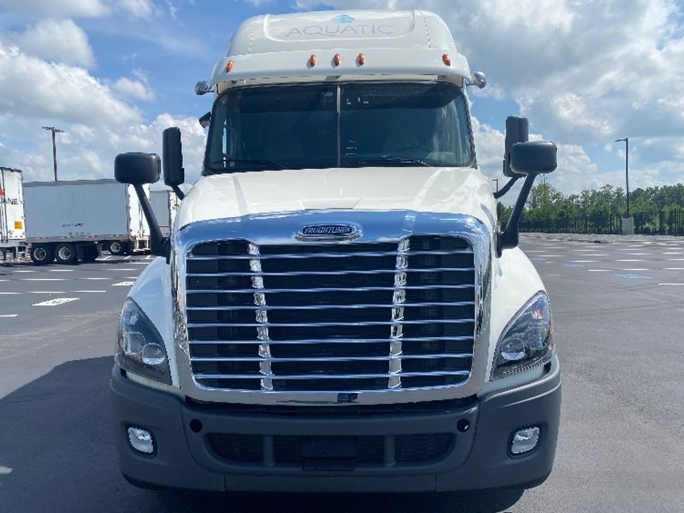 Sleeper Tractor-Heavy Duty Tractors-Freightliner-2020-Cascadia 12564ST-Concord-NC-442,045\n\t\tmiles-$ 67,000 - Image 2