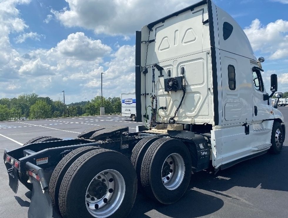 Sleeper Tractor-Heavy Duty Tractors-Freightliner-2020-Cascadia 12564ST-Concord-NC-442,045\n\t\tmiles-$ 67,000 - Image 7