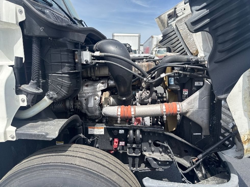 Sleeper Tractor-Heavy Duty Tractors-Freightliner-2020-Cascadia 12564ST-Cranbury-NJ-427,630\n\t\tmiles-$ 54,750 - Image 20