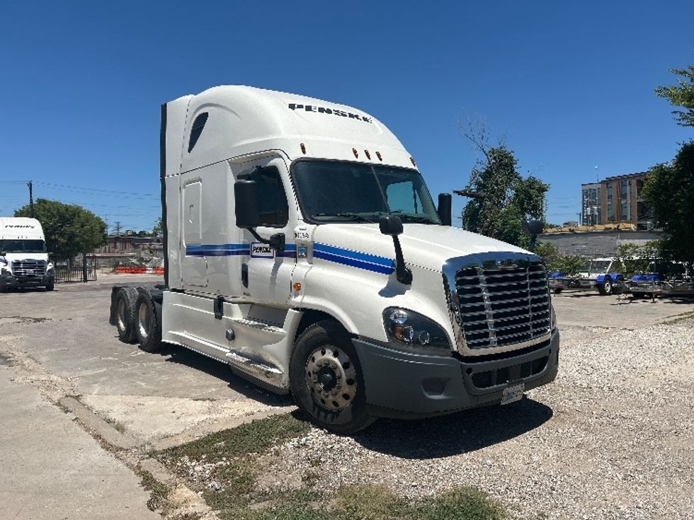 Sleeper Tractor-Heavy Duty Tractors-Freightliner-2020-Cascadia 12564ST-Dallas-TX-409,328\n\t\tmiles-$ 70,000 - Image 1