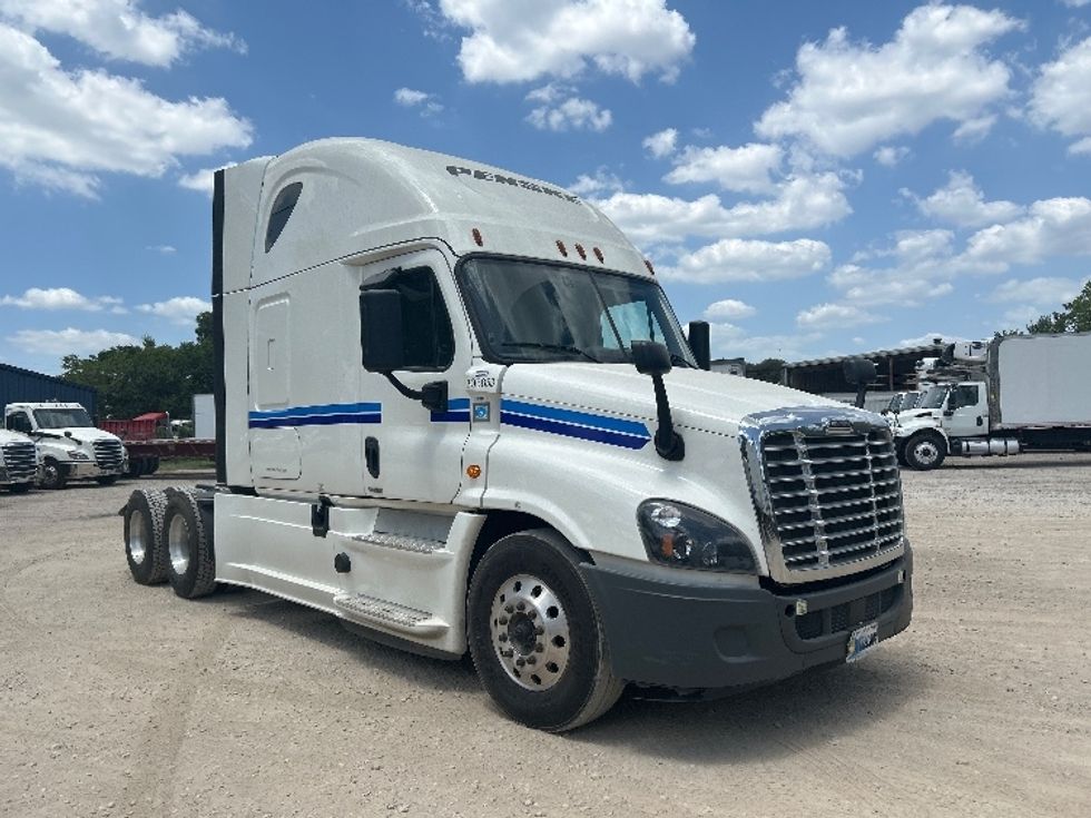Sleeper Tractor-Heavy Duty Tractors-Freightliner-2020-Cascadia 12564ST-Dallas-TX-450,279\n\t\tmiles-$ 67,250 - Image 1