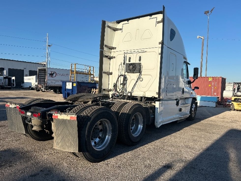 Sleeper Tractor-Heavy Duty Tractors-Freightliner-2020-Cascadia 12564ST-Dallas-TX-456,754\n\t\tmiles-$ 66,750 - Image 7