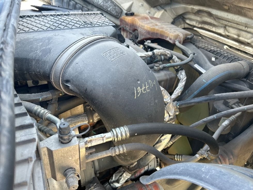 Sleeper Tractor-Heavy Duty Tractors-Freightliner-2020-Cascadia 12564ST-Dallas-TX-469,187\n\t\tmiles-$ 64,750 - Image 21