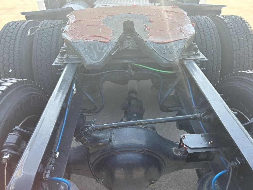 Sleeper Tractor-Heavy Duty Tractors-Freightliner-2020-Cascadia 12564ST-Dallas-TX-469,187\n\t\tmiles-$ 64,750 - Image 6